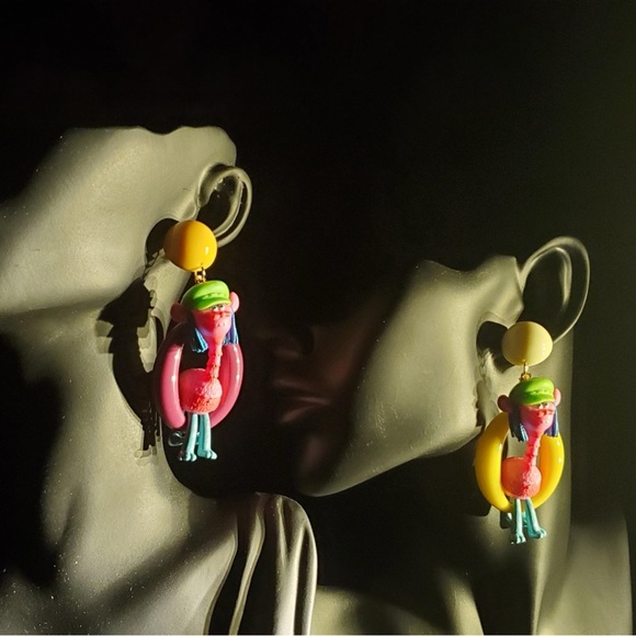 Trolls Dreamworks World Tour Cooper Doll No-Pierced Clip Earrings 1 Pair - Picture 9 of 16